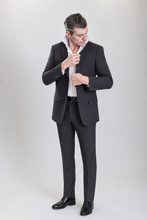 Load image into Gallery viewer, Camden men’s black regular-fit blazer — view 4