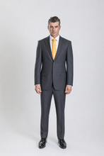 Load image into Gallery viewer, Mayfair men’s charcoal regular-fit wool suit — view 1